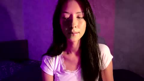 laurelimaino online show from 08.04.26