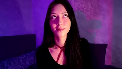 laurelimaino online show from 08.05.26