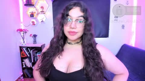 Snapshot of lauren_afrodita chatting on 01.25.25 Im Lauren independent model online show from 01.25.25