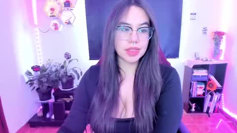 Snapshot of lauren_afrodita chatting on 02.22.25 Im Lauren independent model online show from 02.22.25