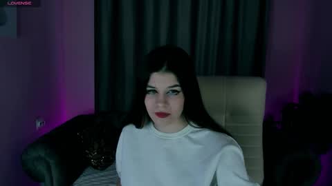 Lauren online show from 10.22.25