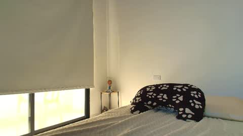    1      online show from 10.18.25