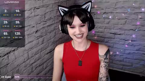Snapshot of lauren_raquel chatting on 01.04.25 Eva online show from 01.04.25