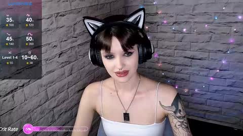 Snapshot of lauren_raquel chatting on 01.29.25 Eva online show from 01.29.25