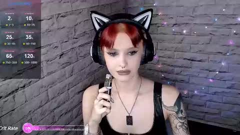 Snapshot of lauren_raquel chatting on 02.10.25 Eva online show from 02.10.25
