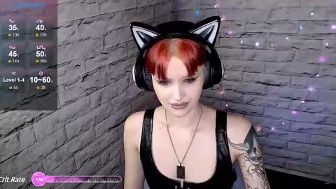 Snapshot of lauren_raquel chatting on 02.13.25 Eva online show from 02.13.25