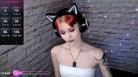 Snapshot of lauren_raquel chatting on 02.21.25 Eva online show from 02.21.25
