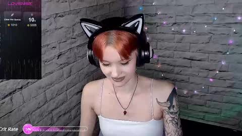 Snapshot of lauren_raquel chatting on 02.26.25 Eva online show from 02.26.25
