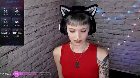 Snapshot of lauren_raquel chatting on 10.09.25 Eva online show from 10.09.25
