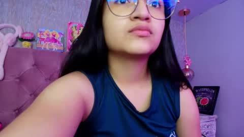 Snapshot of laurenelovex chatting on 02.10.26 Laurene online show from 02.10.26