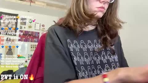 Lauren   online show from 10.08.25