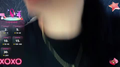 Laura online show from 02.25.25