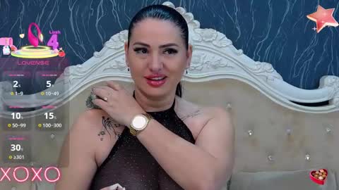 Laura online show from 02.25.25