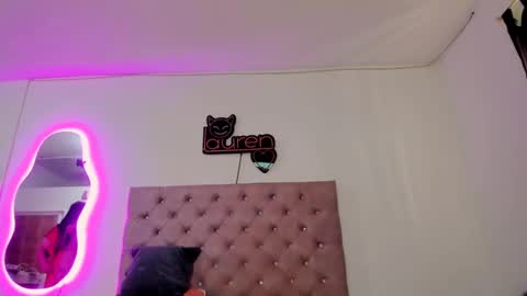 laurenlaine online show from 02.11.25