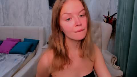 laurennhill online show from 09.17.25