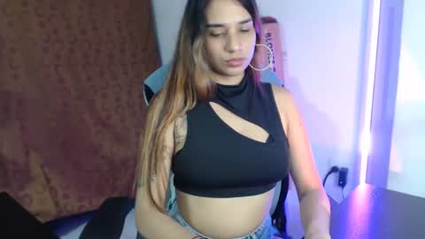 Snapshot of laurenphillipsx chatting on 01.17.25 Lauren online show from 01.17.25