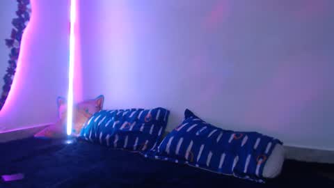 Lauren online show from 02.10.26