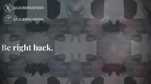 Lauren Saenz online show from 01.20.25