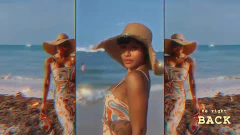 Lauren Saenz online show from 02.25.25