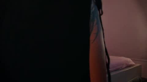 Lauren Saenz online show from 03.03.26