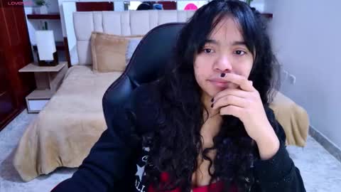 laurent online show from 09.19.25