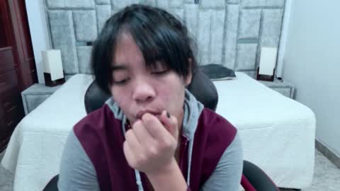 laurent online show from 03.23.26