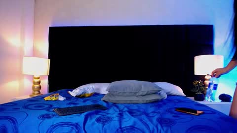 L A U R E N T  M O R R I S online show from 02.12.26