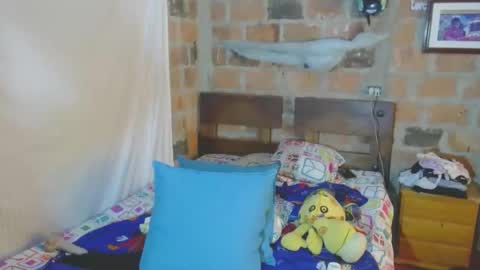 Snapshot of laurethm chatting on 01.11.25 laurethm online show from 01.11.25