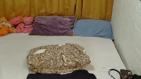 Snapshot of laurice_hooter69 chatting on 11.25.25 Dallas Hooter Edmonson online show from 11.25.25