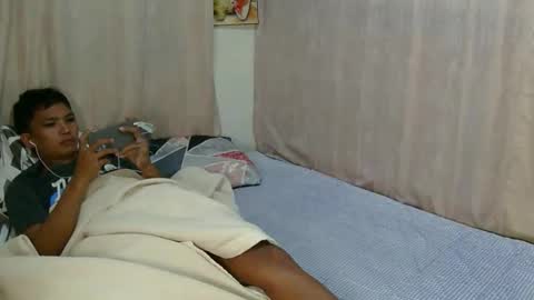 Snapshot of laurice_hooter69 chatting on 02.11.26 Dallas Hooter Edmonson online show from 02.11.26