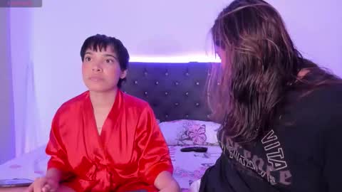 Lau  Sofi  online show from 11.02.25