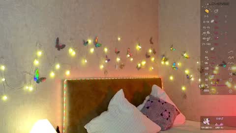 Snapshot of lavenderlav chatting on 12.24.24 Melissa online show from 12.24.24