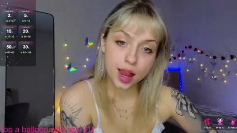 Snapshot of lavenderlav chatting on 02.18.25 Melissa online show from 02.18.25