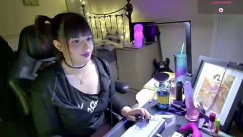 Snapshot of lavenderrzz19 chatting on 02.06.26 Lavenderrzz online show from 02.06.26