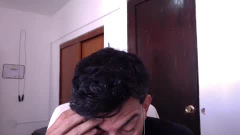 JOHN HOLMES JR online show from 02.12.26