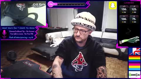 Snapshot of law_leek chatting on 11.23.25 Leek online show from 11.23.25