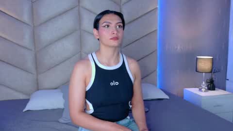 laya online show from 09.21.25