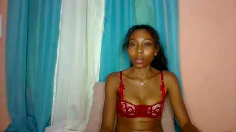 layannek online show from 06.24.26