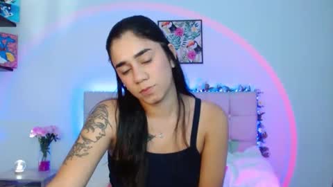 Lia and Rachel online show from 03.01.25