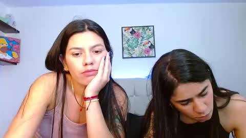 Lia and Rachel online show from 12.20.25