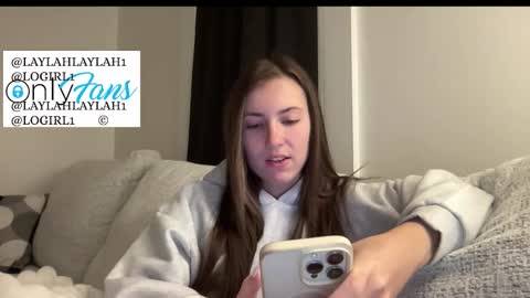 laylahlaylah1 online show from 12.17.25