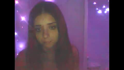 Snapshot of laylakutiex chatting on 09.16.25 Layla online show from 09.16.25