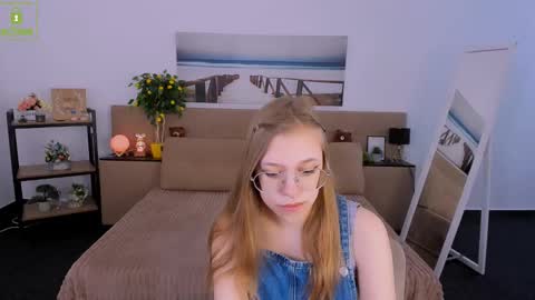 layriantavee online show from 03.05.25