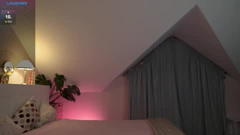 Pansy online show from 11.19.25