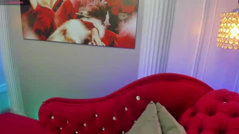 LEAH online show from 04.18.26