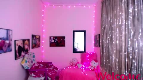 Snapshot of leandra_sex chatting on 01.20.25 Leandra online show from 01.20.25