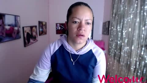 Snapshot of leandra_sex chatting on 02.25.25 Leandra online show from 02.25.25