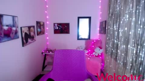 Snapshot of leandra_sex chatting on 02.28.25 Leandra online show from 02.28.25