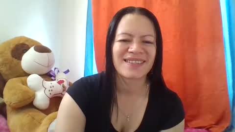 Snapshot of leandra_sex chatting on 11.14.25 Leandra online show from 11.14.25