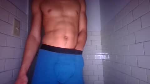 Snapshot of leanlance27 chatting on 11.18.25 leanlance27 online show from 11.18.25